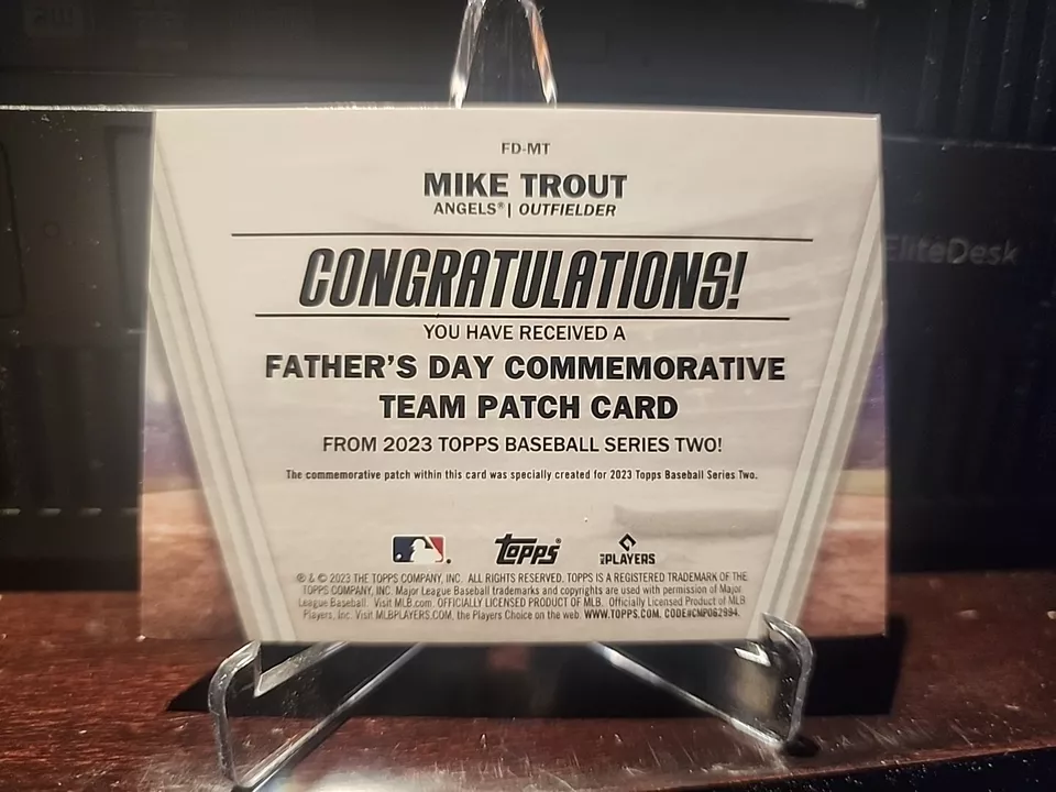 Topps 2023 Mike Trout collectors set Team Parch MLB - Image 2