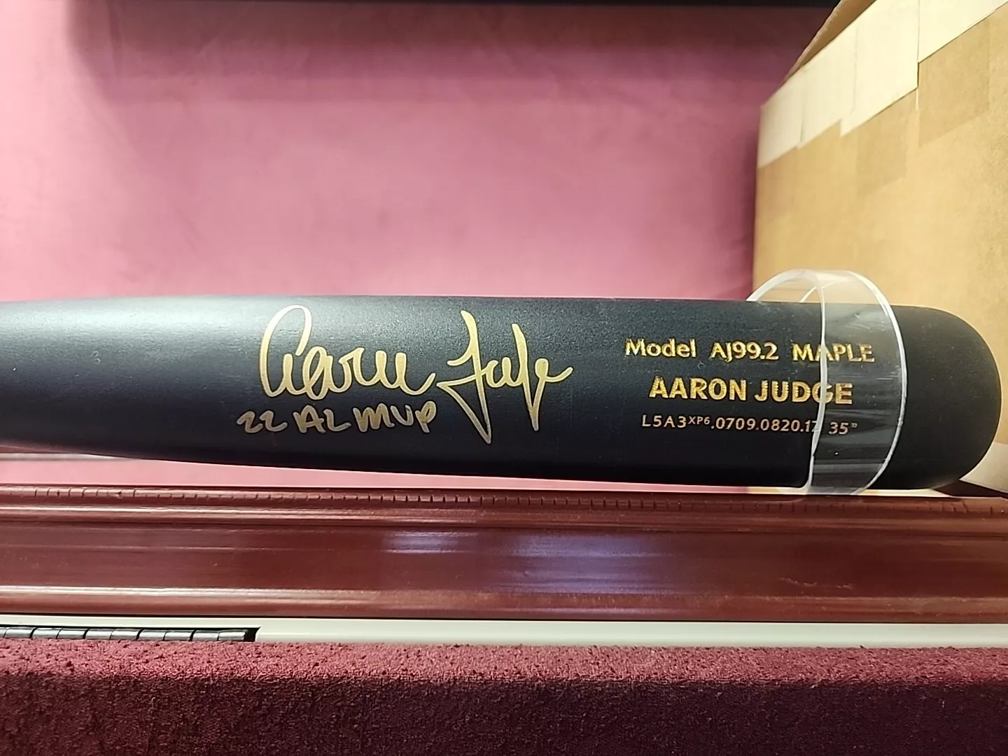 Aaron Judge Yankees Signed Chandler Game Model Bat with "22 AL MVP" Insc