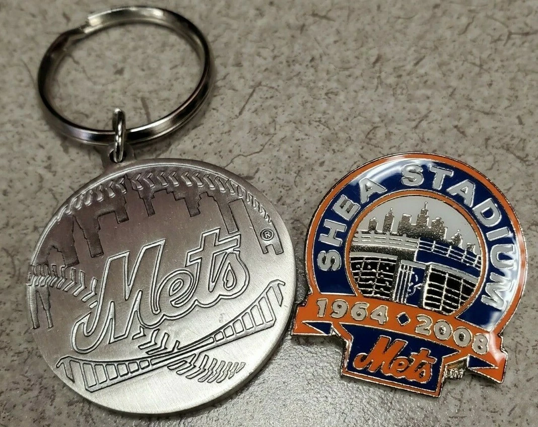 Shea Stadium New York Mets 1964-2008 MLB Baseball Pin & Citi Field Keychain - Image 2
