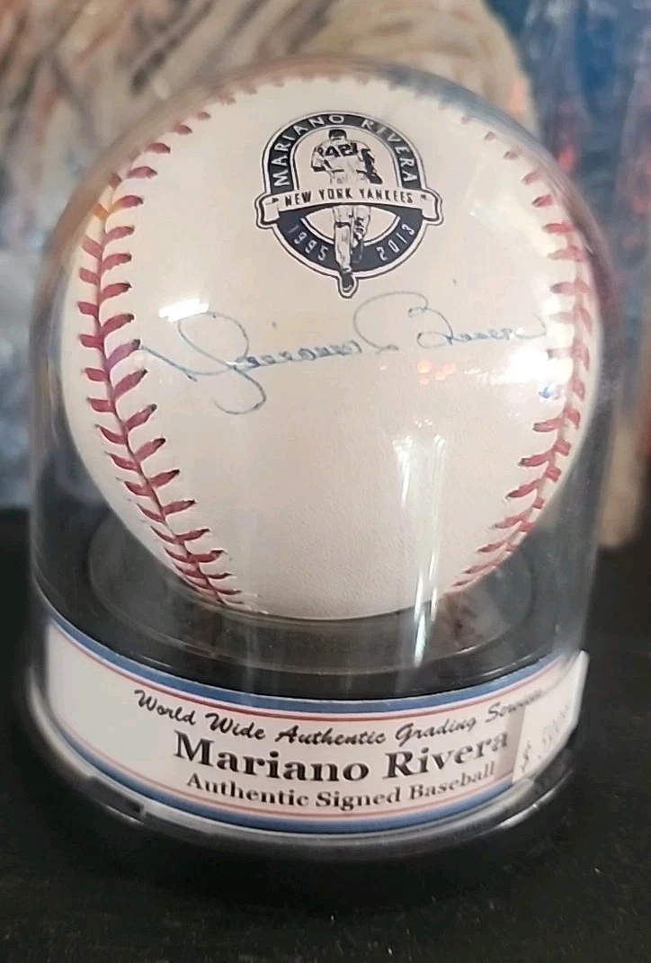 Mariano Rivera Signed Rawlings OMLB Baseball Encapsulated WWA + JSA COA Gem Mint