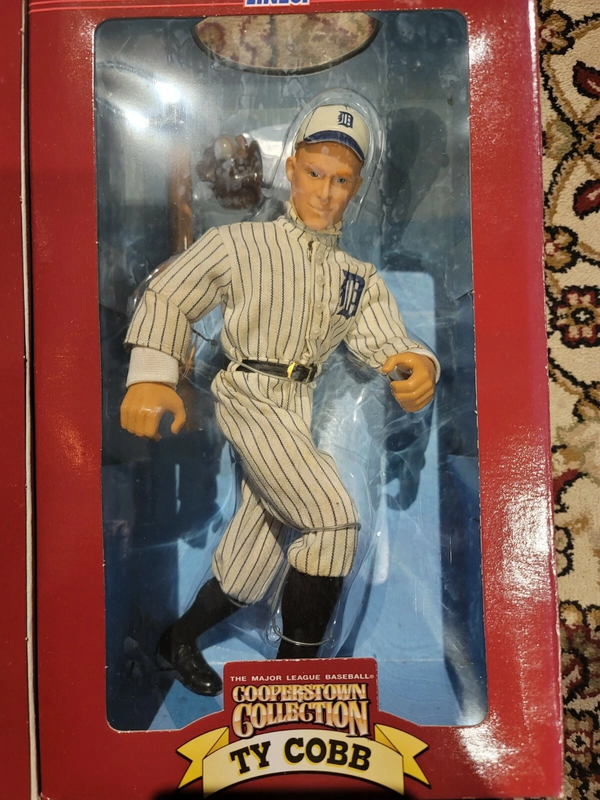 TY COBB 12 inch Cooperstown Collection 1997 Starting Lineup Action Figure - Image 2