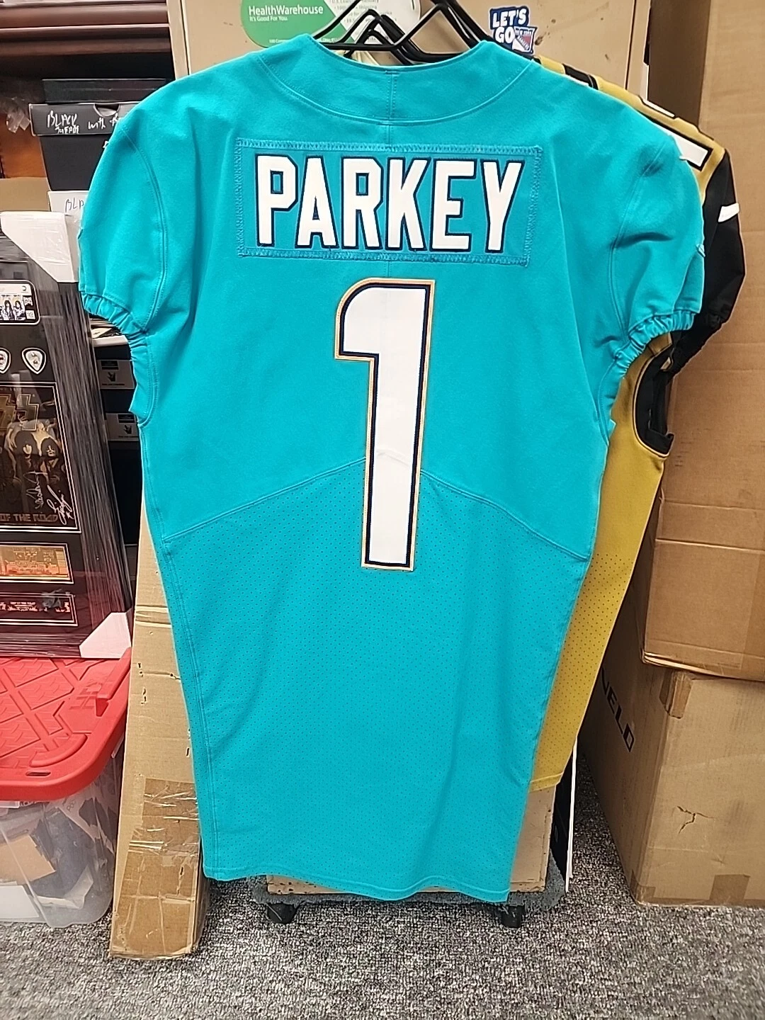 MIAMI DOLPHINS 2018 GAME USED NIKE JERSEY #1 CODY PARKER SIZE 40 - Image 5