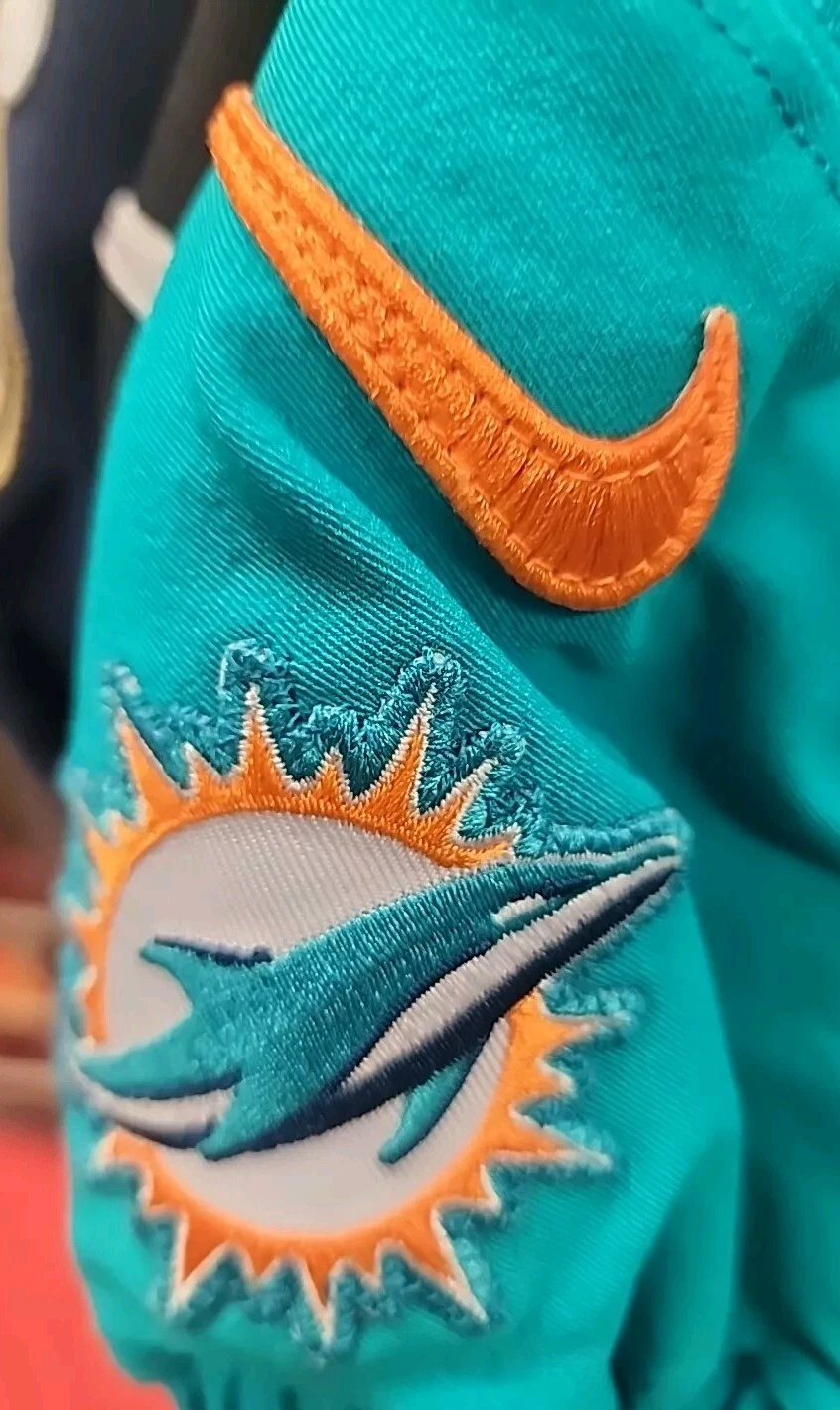 MIAMI DOLPHINS 2018 GAME USED NIKE JERSEY #1 CODY PARKER SIZE 40 - Image 6