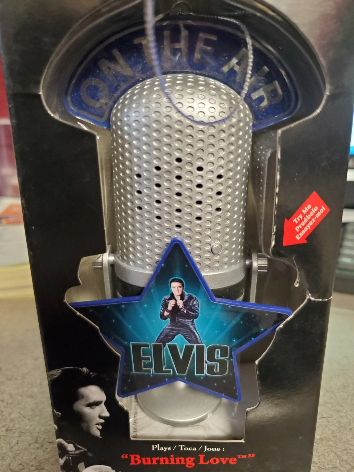 Elvis Presley Musical Ornament- Microphone -Plays "Burning Love" - Image 2