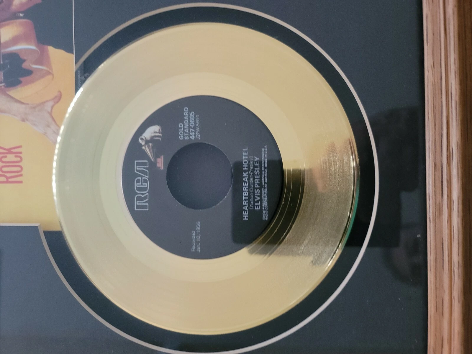 Elvis Presley Framed 24k Gold Plated 45 Record Heartbreak Hotel/Jailhouse Rock - Image 2