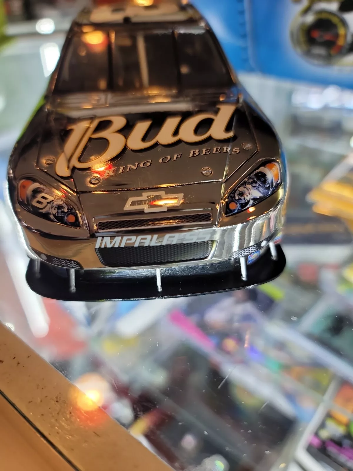 Race Fans 1:24 Dale Earnhardt Jr #8 Budweiser/3 Days Of Dale 2006 Monte Carlo SS - Image 3