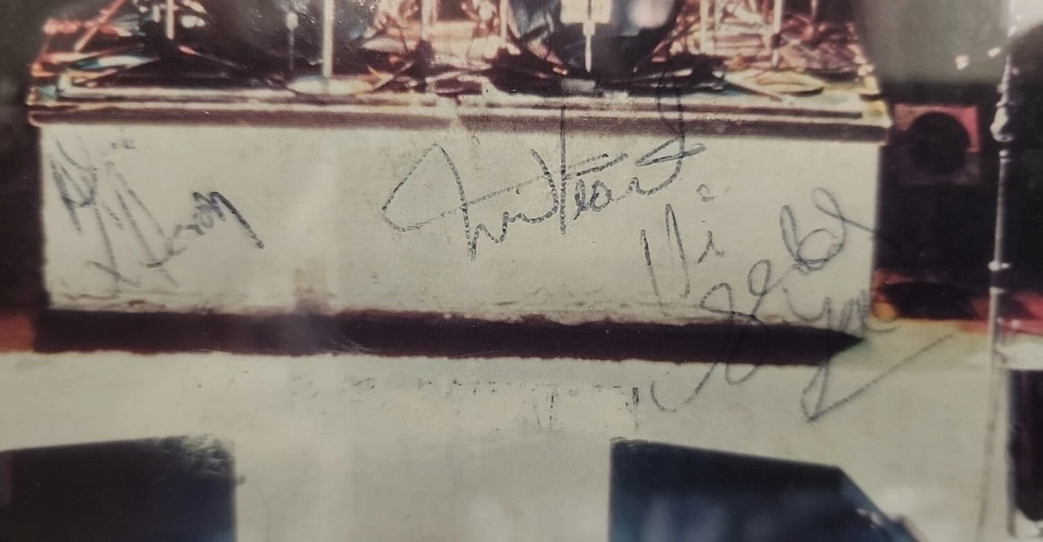 RUSH JSA COA Signed Rare Autograph Vinyl Album Geddy Lee Alex Lifeson Neil Peart - Image 2