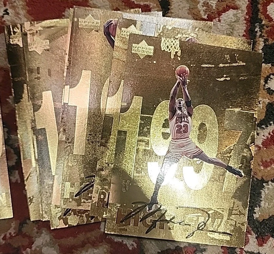 1998 Upper Deck Gatorade Michael Jordan Complete 12 Gold Card Set Mailer Mint. - Image 6
