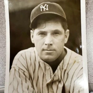 Buddy Hassett - Vintage Type 1 Wire Press Photo - NY Yankees *RARE