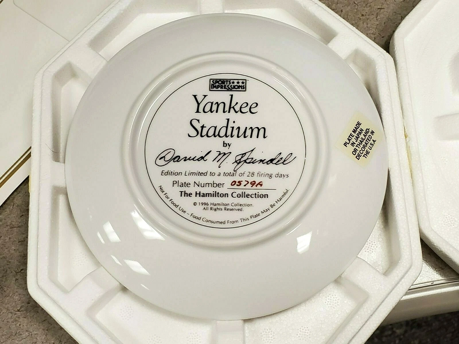 Hamilton Collection Yankee Stadium 6 1/2" Plate - Image 3