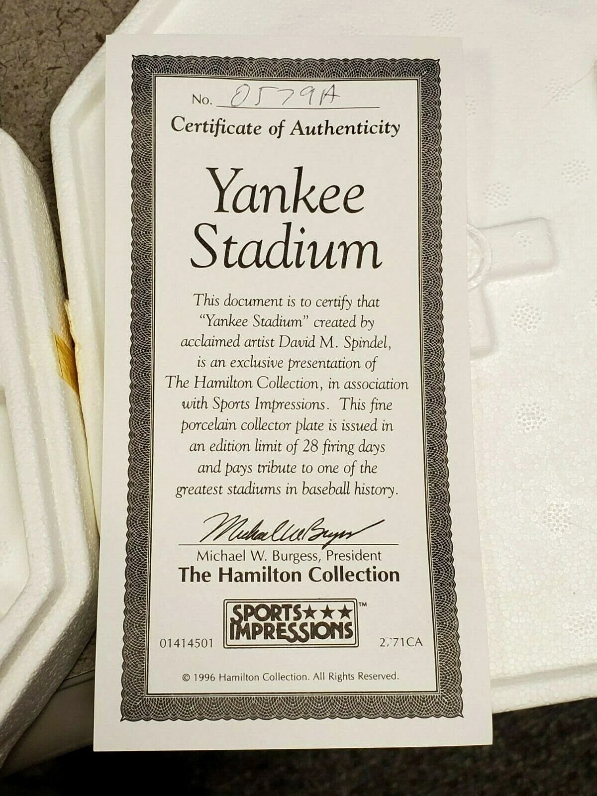 Hamilton Collection Yankee Stadium 6 1/2" Plate - Image 4