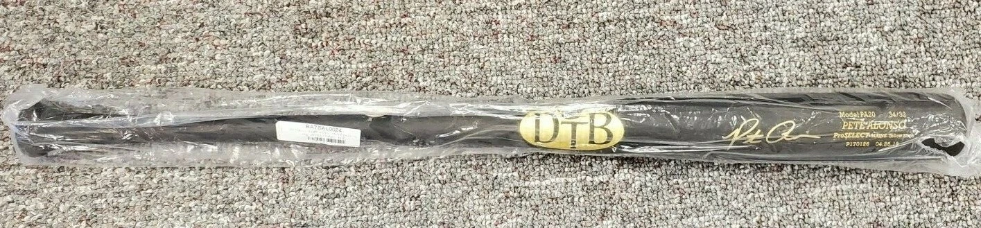 Pete Alonso Game issued Signed Bat. Fanatics COA - Image 3