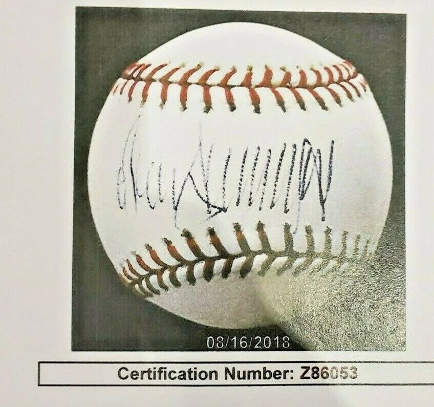 DONALD TRUMP 45th PRESIDENT HAND SIGNED AUTOGRAPHED MLB BASEBALL JSA cert. - Image 6