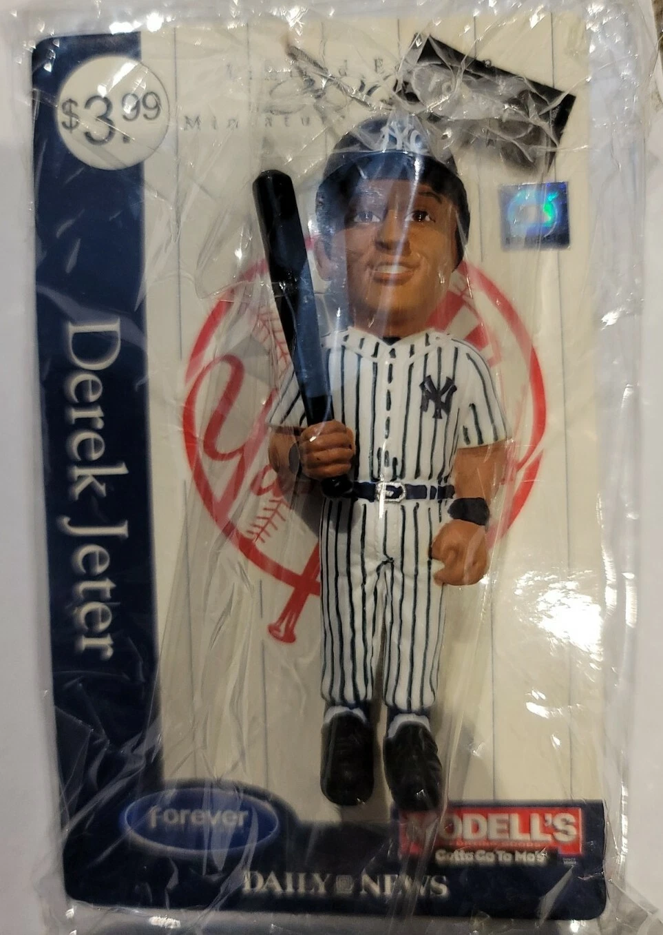2004 Derek Jeter Forever Collectibles x Modell's Limited Edition Ornament - NEW!