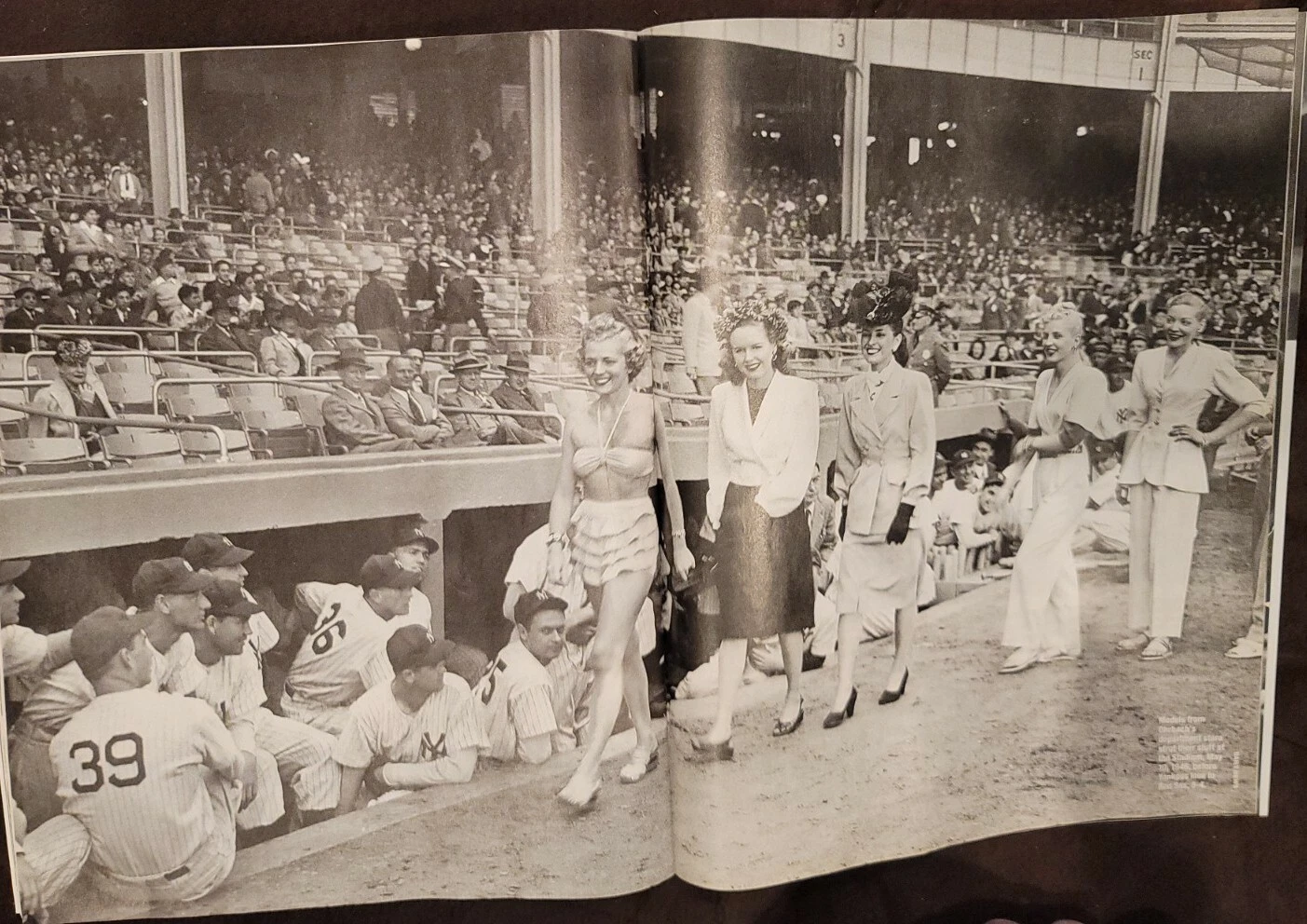 Daily News The Stadium Part Two Joe Dimaggio Yankees EX 010917jhe - Image 7