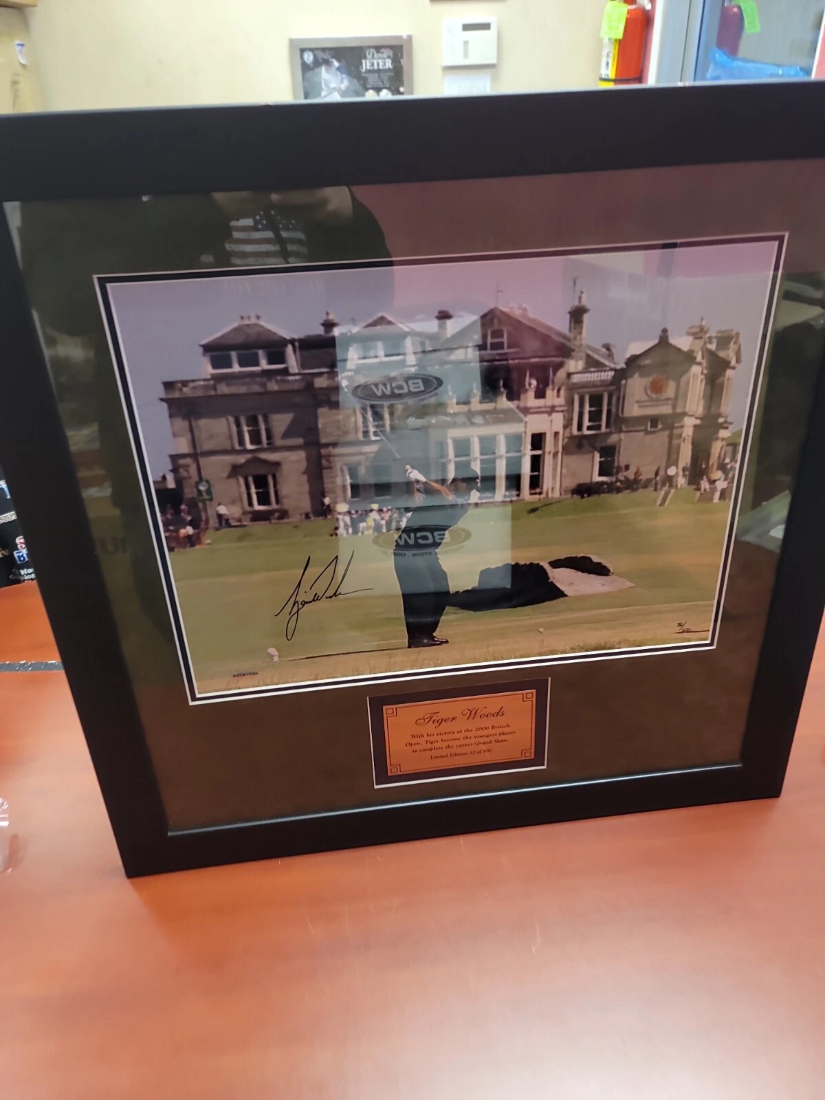 UDA Tiger Woods Signed 16x20 Framed 2000 British Open Photo 32/500 RARE BECKETT - Image 3
