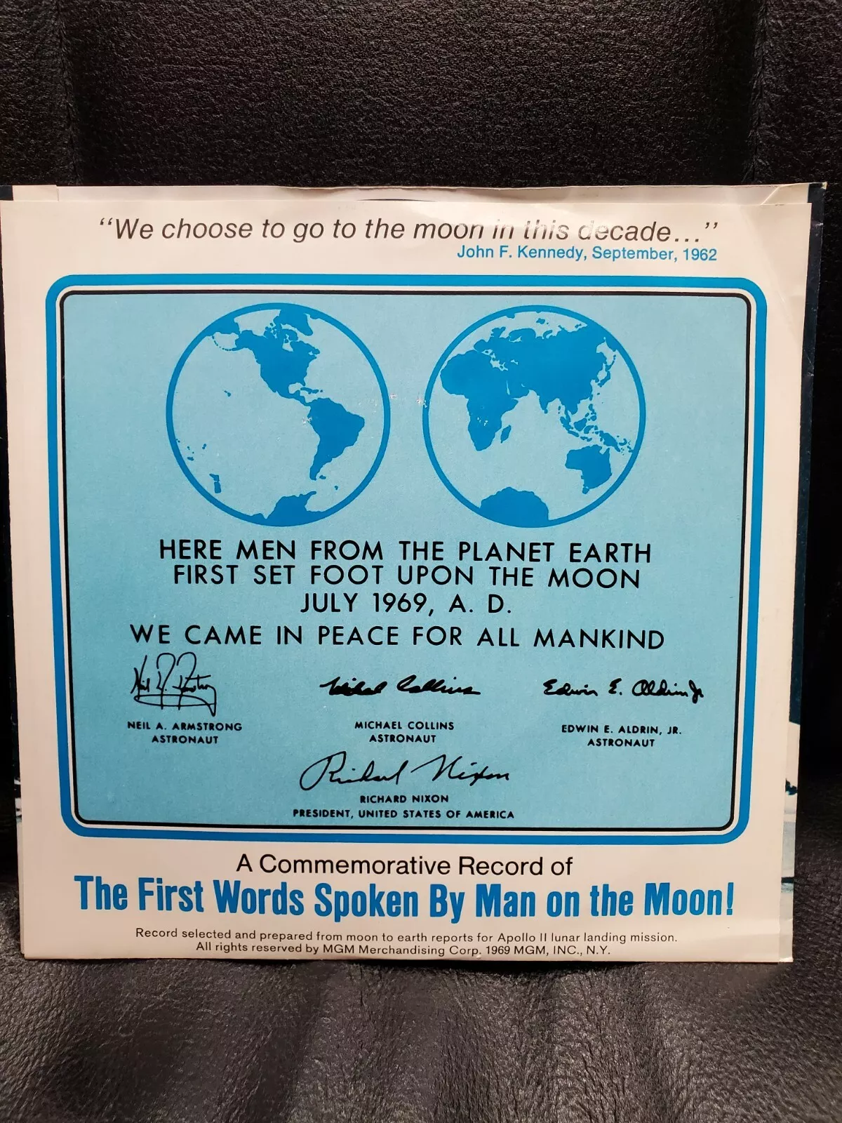 APOLLO 11 "First Man On The Moon - Narration By Hugh Downs" 45 RPM MGM PX-101 - Image 4