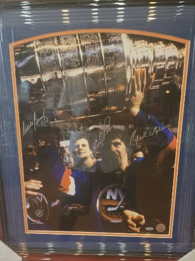 NY Islanders Stanley Cup Signed Photo Framed 4 Auto Bossy-Gillies-Steiner COA