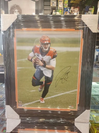 Joe Burrow Signed Cincinnati Bengals 16x20 Photo Fanatics Certified